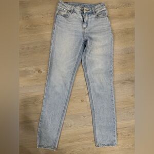 American Eagle Outfitters Light Wash Skinny Jeans